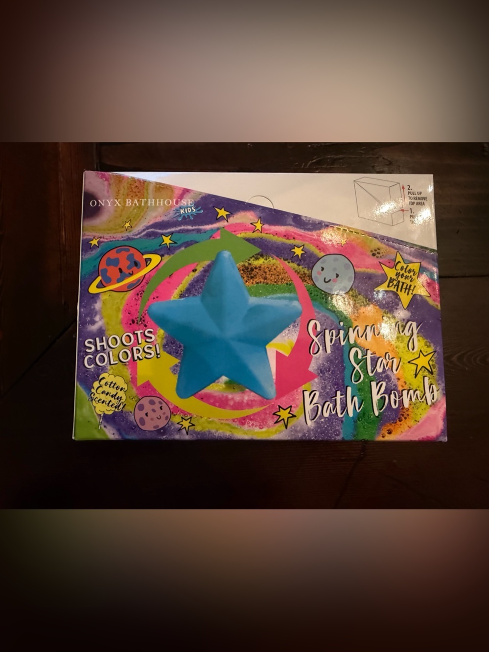 Onyx Bathhouse Spinning Star Bath Bomb Cotton Candy Scent 4 Pack in Display Box - Picture 5 of 8